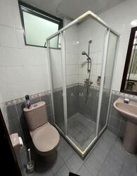 Stratford Court (D16), Condominium #609099101